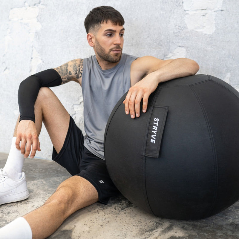 Stryve Active Ball - All Black 70cm - Accessories