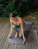 Yoga Design Lab Yoga Mat Towel - Mandala Black 182 cm x 61 cm - Towel